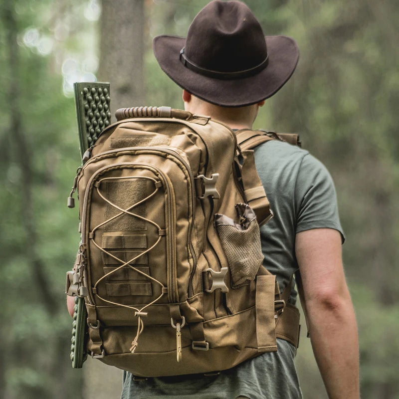 65L Men's Outdoor Hiking Backpack